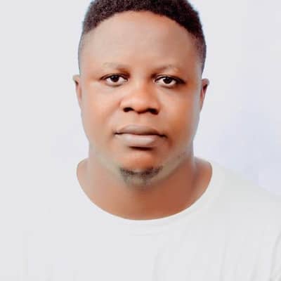 Adenekan kayode