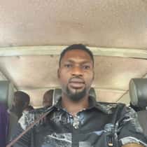 Elvis bazuaye