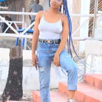 gifty fernandoz
