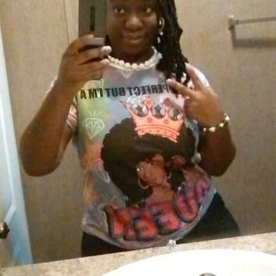 sharika white