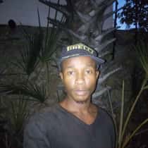 Hassan romantic boy