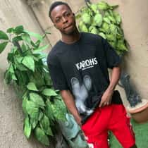 Anselem Stay boy