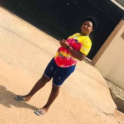 Efya cutie