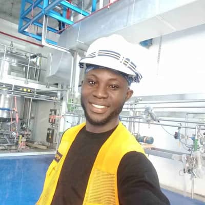 Adeshola