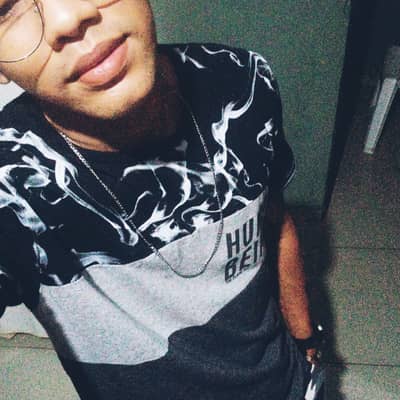 Vitinho b.