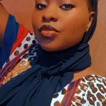 QUEEN NADIA 👸