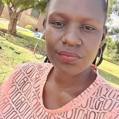 Renish Kayiera