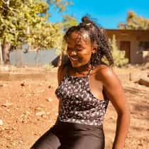 Sarafina004