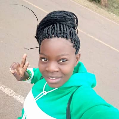 Lucy mwangi