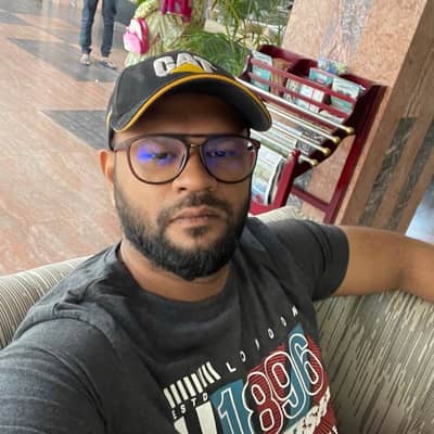 Tarek Newaz