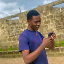 Akinyoyenu