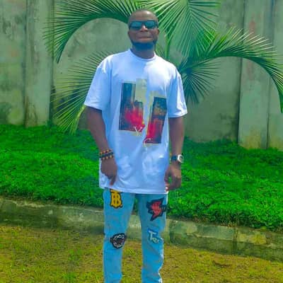 E J. WIZZY