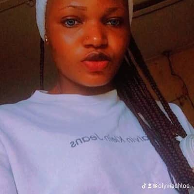 Kim Perry 🦋
