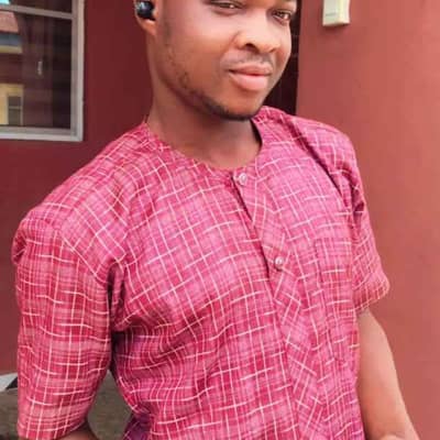 Collins oloye