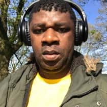 Seyi David