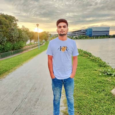 Md Naymul Hossain