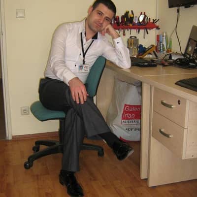 Ayhan BOLAT