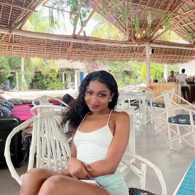 nuru