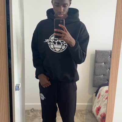 nizzya19