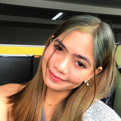Chloe34