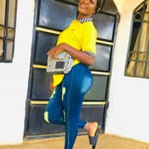 Makia vivian