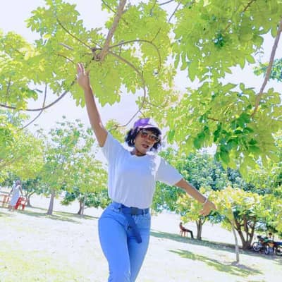 Afro Venus