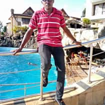 Douglas omweri
