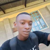 Ray mwangi