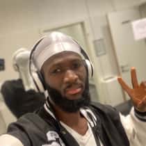 je cherche une relation