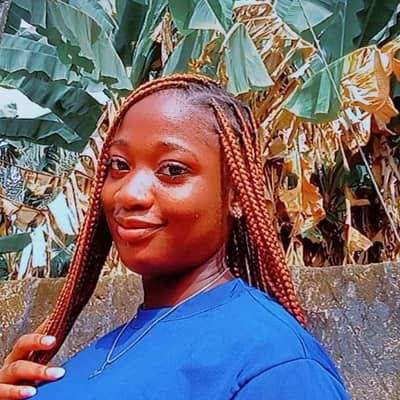 Queenesther 👸🌹