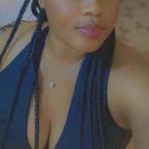 Dee😍