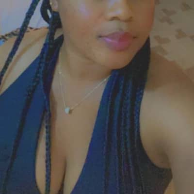 Dee😍