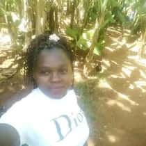 Esther ngichiri