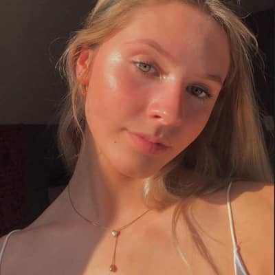 Jennifer