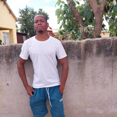 bombshell olukuchuku