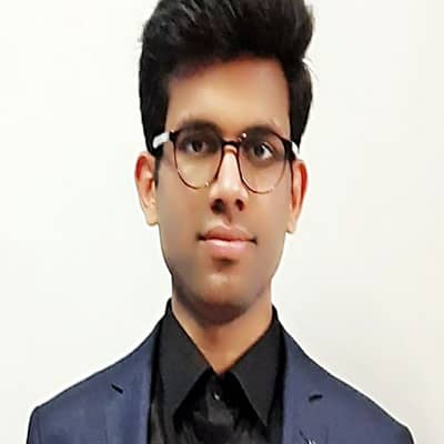 Casual Dhruv
