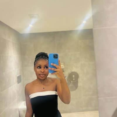 Lizzie Kinyuy