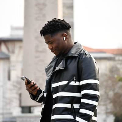 Olawale_ist