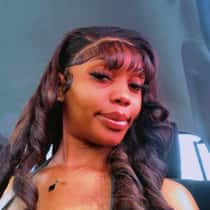 pretty-Naomi
