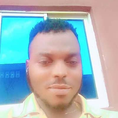 Jonathan eze