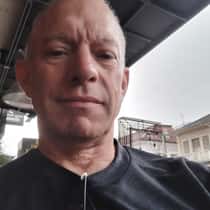 Tom
