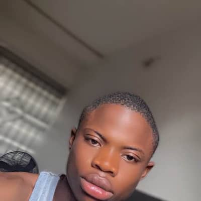 Oluwaseyi James