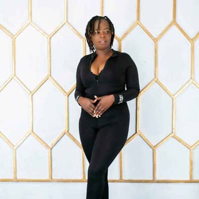 Jacqueline  Kinoti🇰🇪