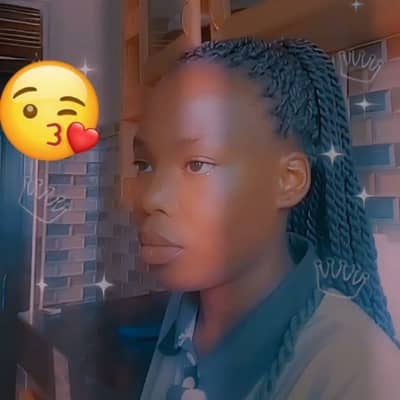 Moreen praise 