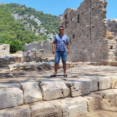 Mutlu