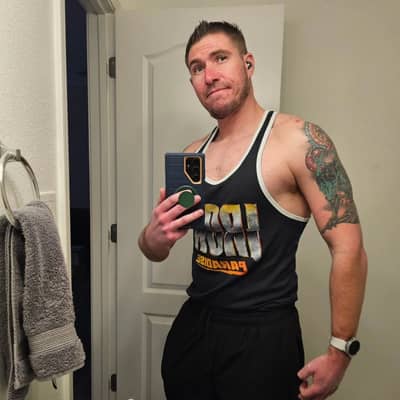Drew R Smith