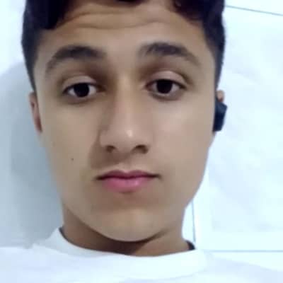 علي